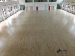 专业体育场地木地板施工队