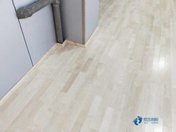 哪里有篮球体育木地板安装公司
