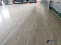 体育馆地板更便宜的多少钱一平方米