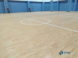 学校松木舞台体育场馆地板施工步骤