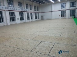 柞木运动馆木地板保养知识