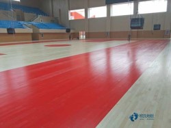 专业体育运动木地板施工团队