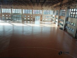 悬浮体育场地地板施工步骤