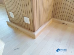 那里有运动木地板品牌