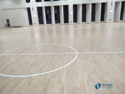 学校篮球场地木地板有哪几种