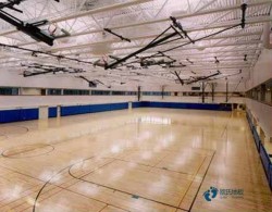 篮球场地板生产的工作环境